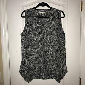 Violet & Claire Sleeveless Top